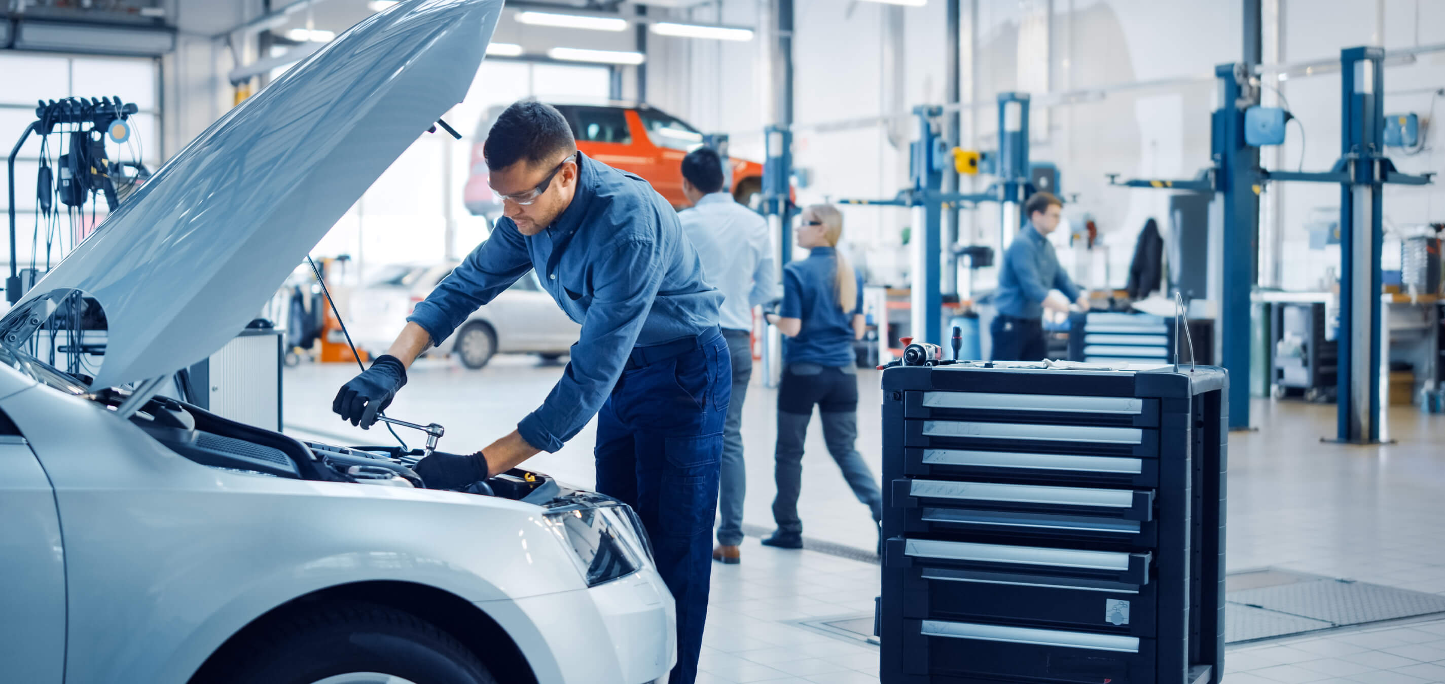 Üçkuyular Oto Servis